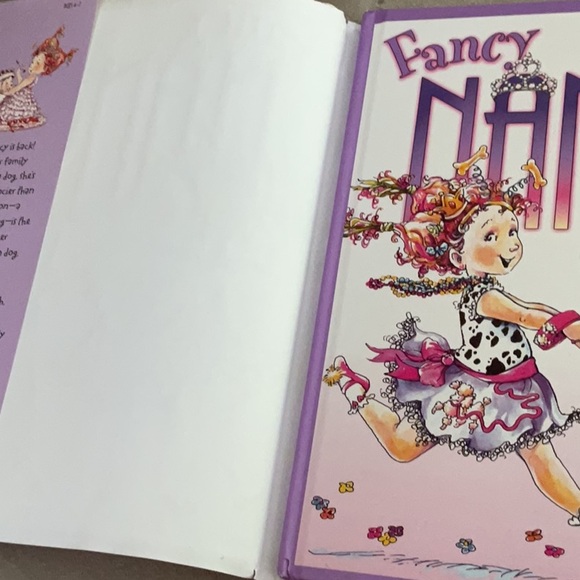 Fancy Nancy Book Set - Picture 12 of 12
